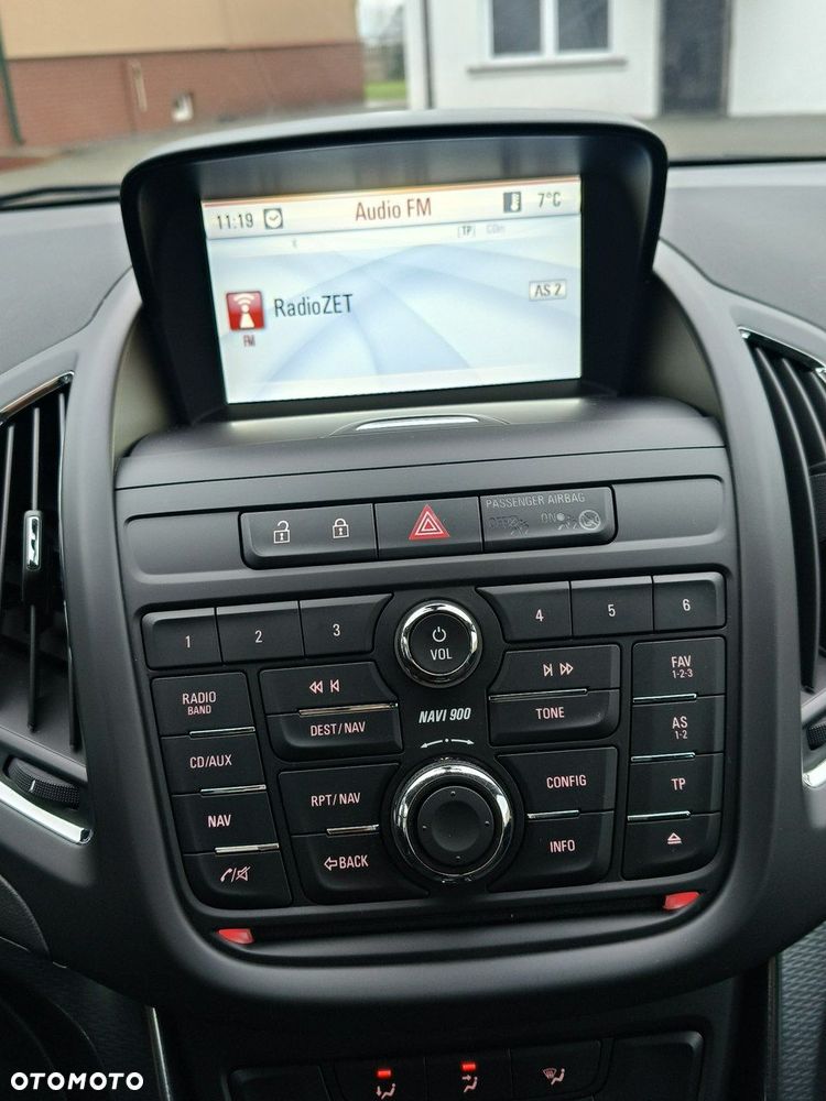 Opel Zafira - 27