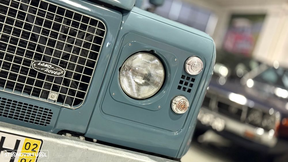 Land Rover 90 - 11