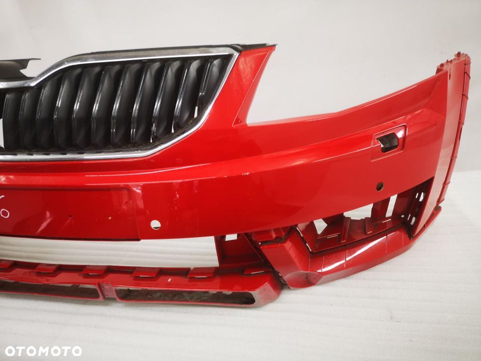 SKODA OCTAVIA III SCOUT ZDERZAK PRZEDNI PRZÓD CZERWONY NA SPRYSKI + 4 X PDC nr aukcji nz116 - 7