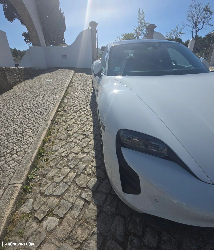 Porsche Taycan Standard - 15