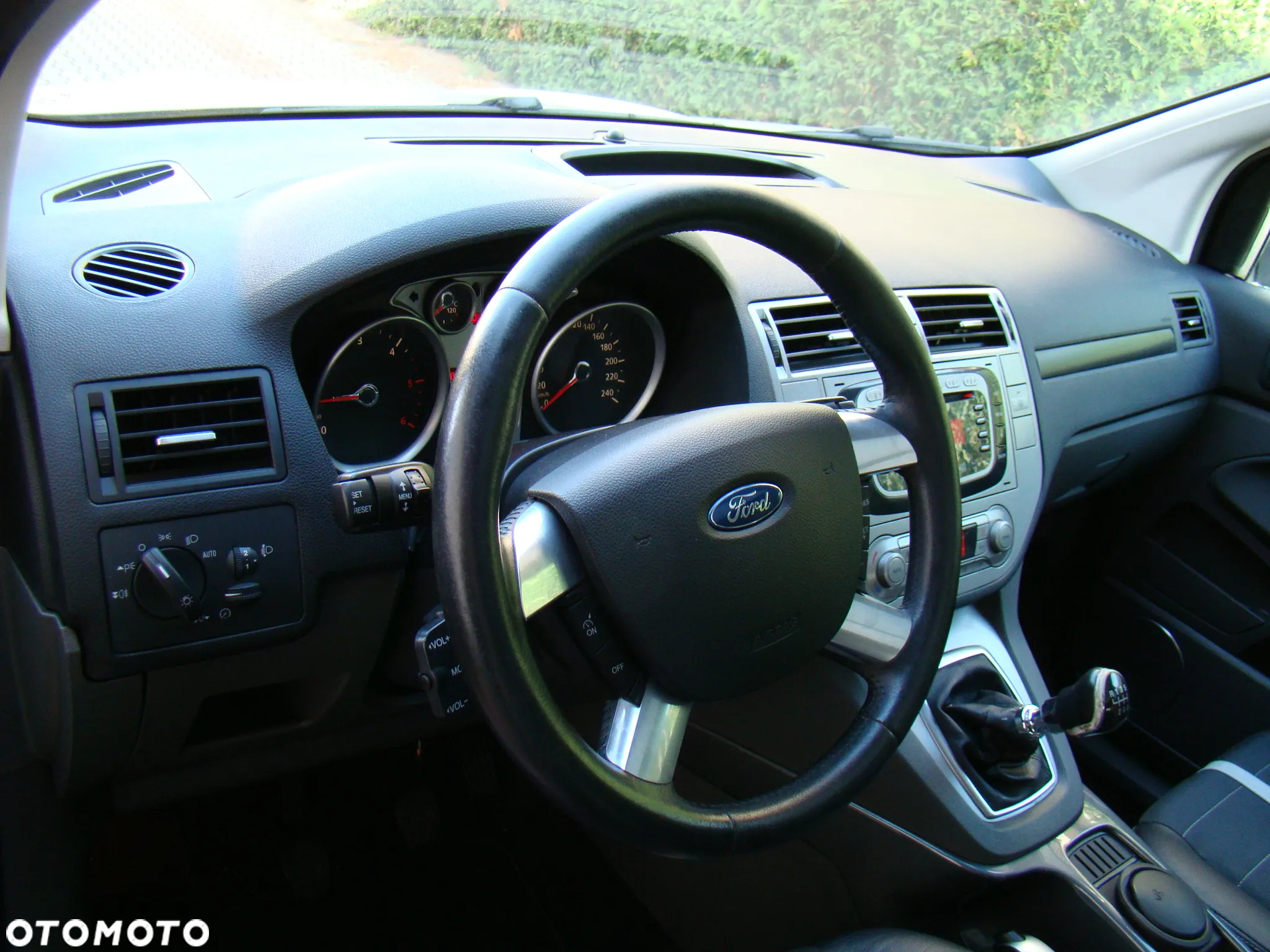 Ford Kuga 2.0 TDCi 4x4 Trend - 13