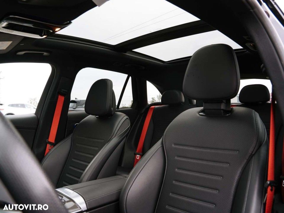 Mercedes-Benz GLC - 12