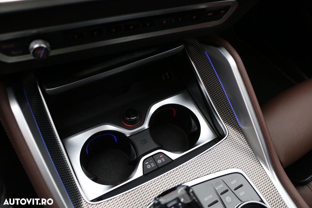 BMW X6 M M50d - 9