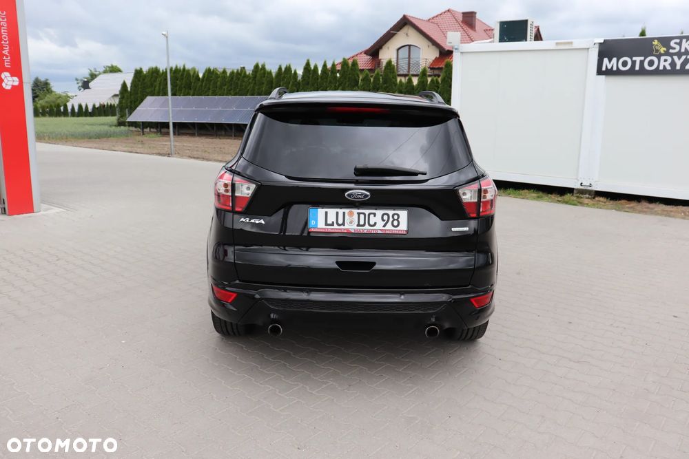 Ford Kuga 1.5 EcoBoost 2x4 ST-Line - 6