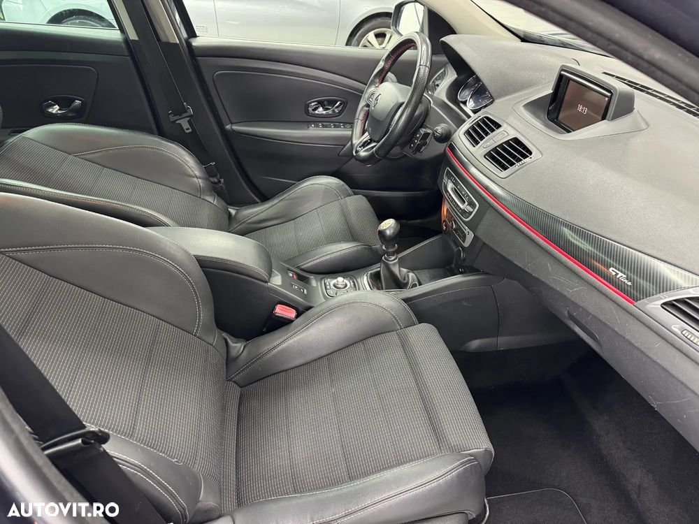 Renault Megane ENERGY dCi 130 GT LINE - 16