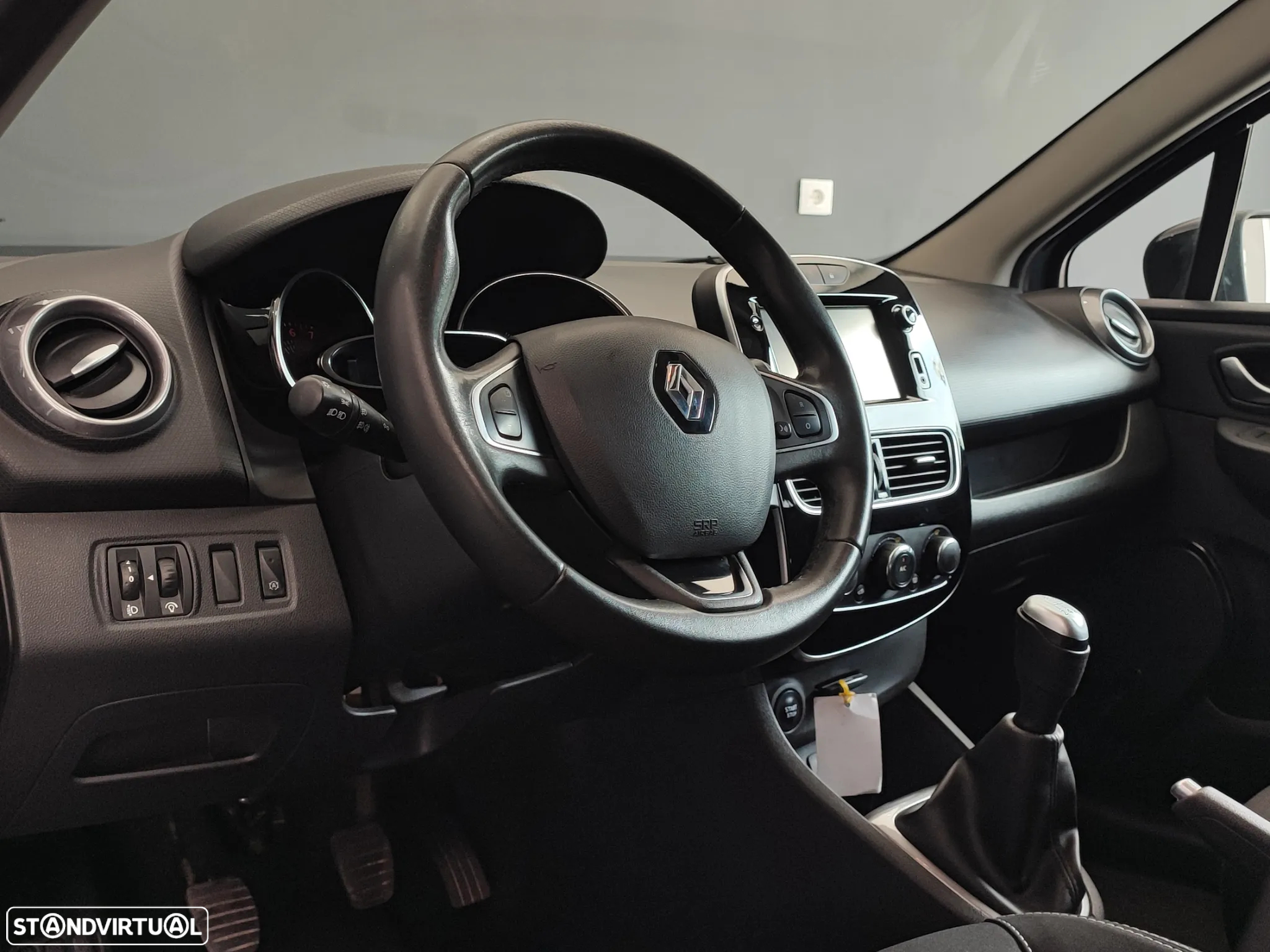 Renault Clio Sport Tourer 0.9 TCe Limited Edition - 18