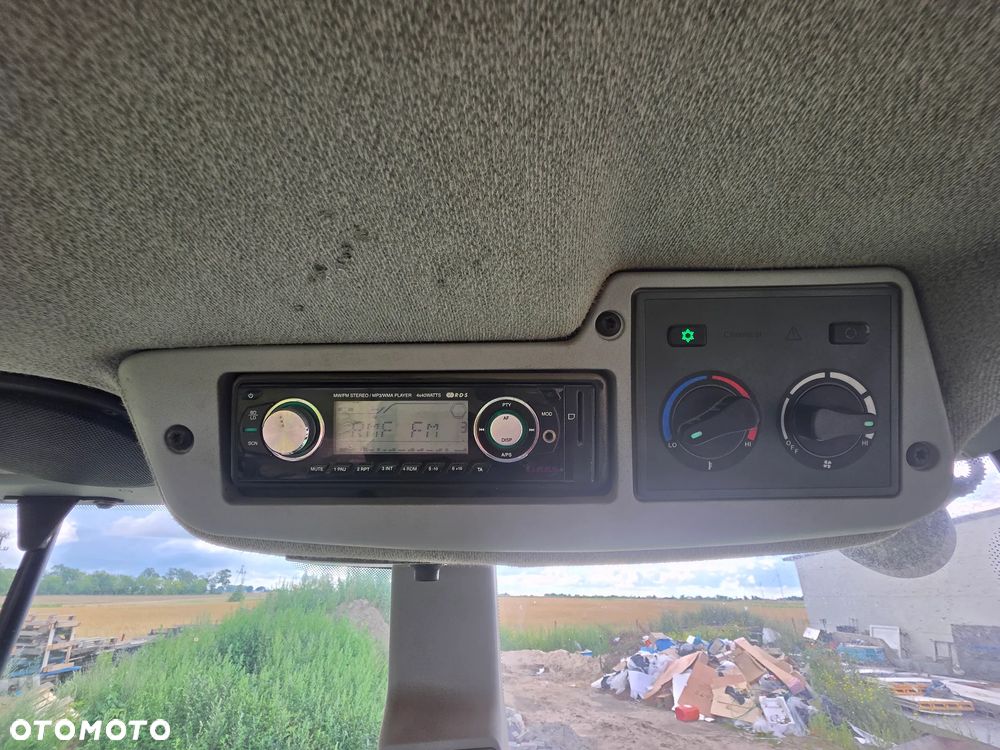 Claas ARION 420 CIS - 4