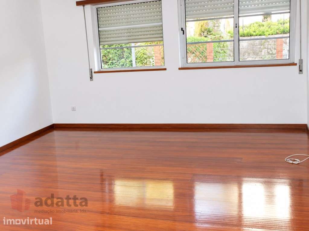 Apartamento T2 para Arrendamento - Disponível a partir de 1 de Jane... - Grande imagem: 2/13
