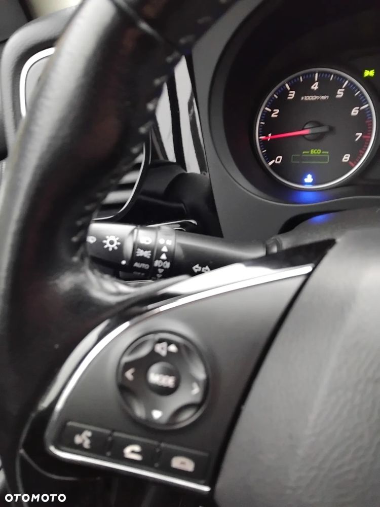 Mitsubishi Outlander 2.0 Invite + 2WD - 11