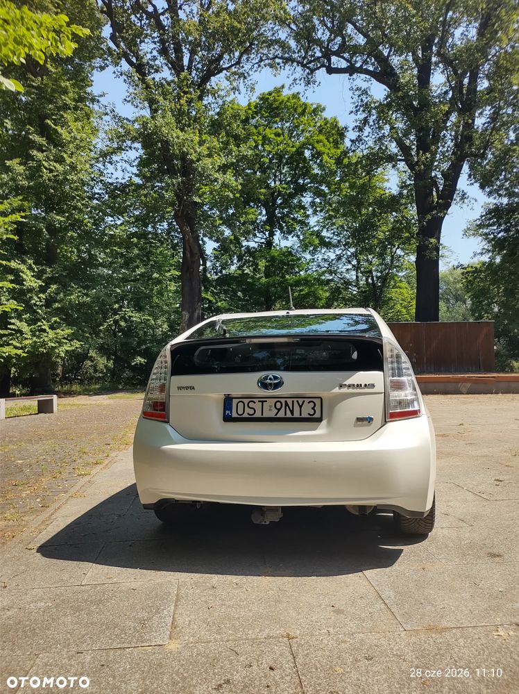 Toyota Prius 1.8 HSD Prestige - 7