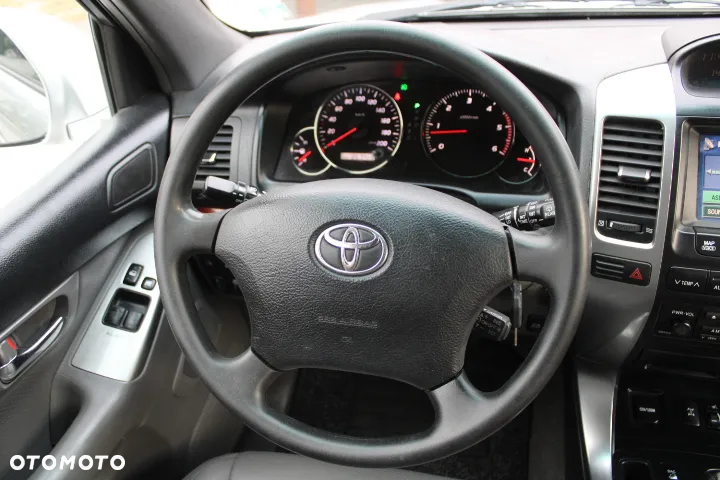 Toyota Land Cruiser 3.0 D Sol Navi - 9
