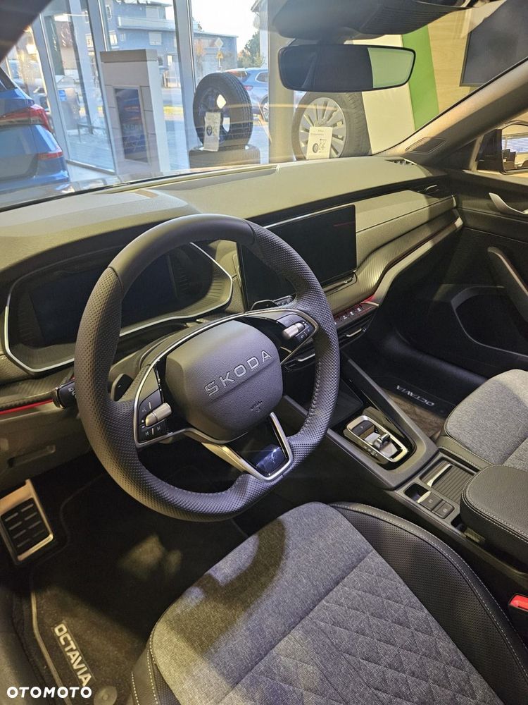 Skoda Octavia - 8