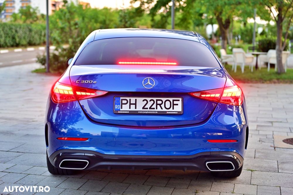 Mercedes-Benz C 300 e 9G-TRONIC AMG Line - 6