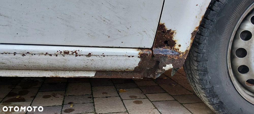 Mercedes-Benz VITO - 10