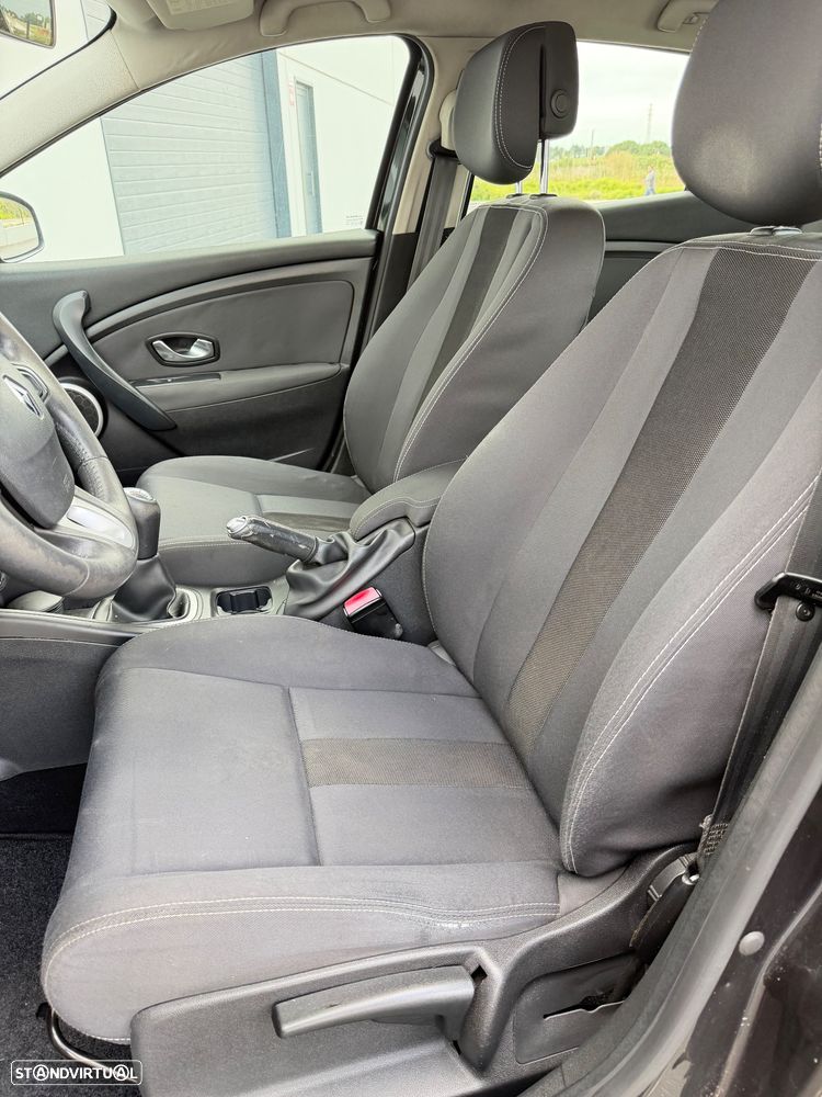 Renault Mégane 1.5 dCi Confort - 8