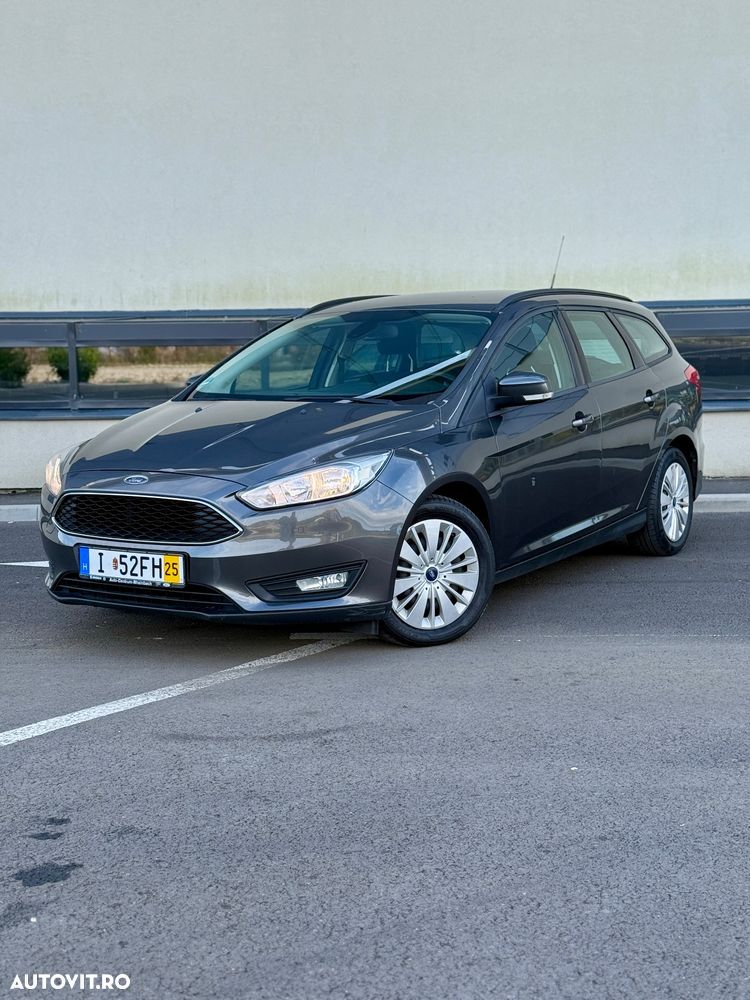 Ford Focus - 1