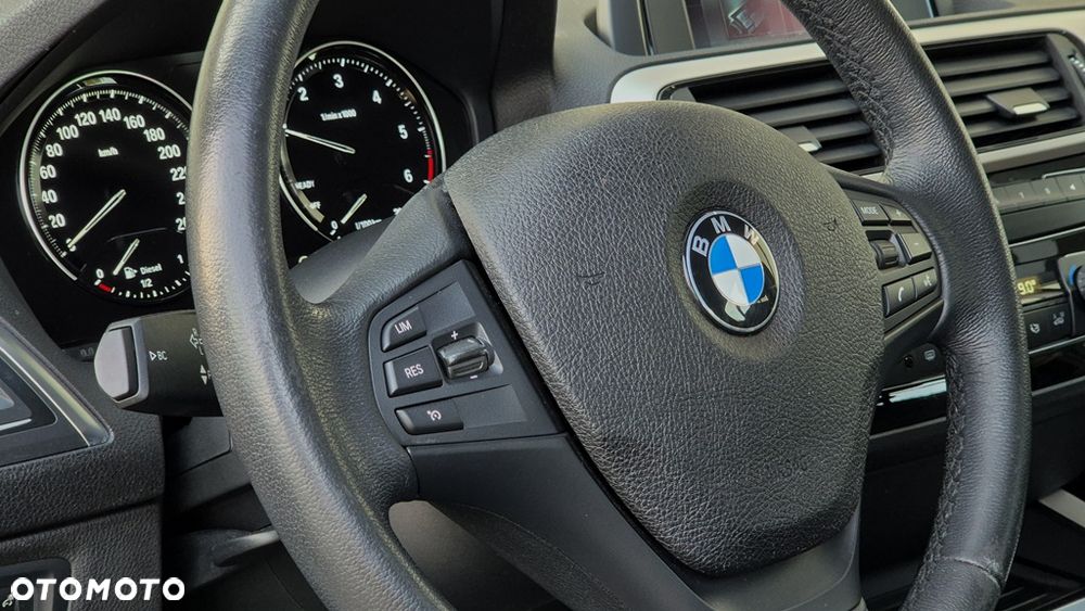 BMW Seria 1 116d Sport Line Shadow - 20