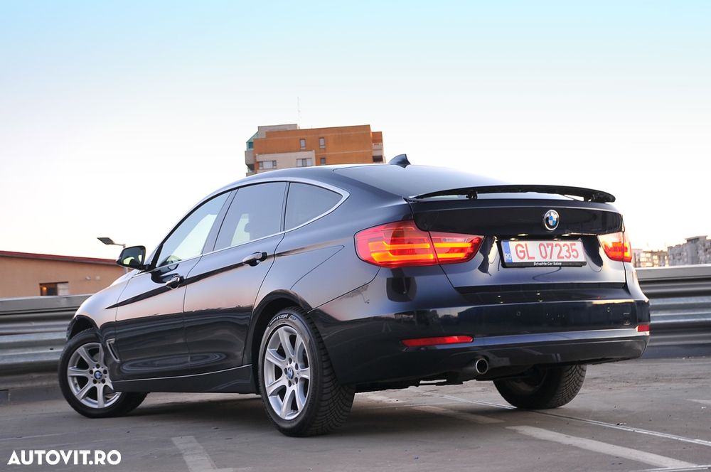 BMW Seria 3 320d DPF Aut. - 7