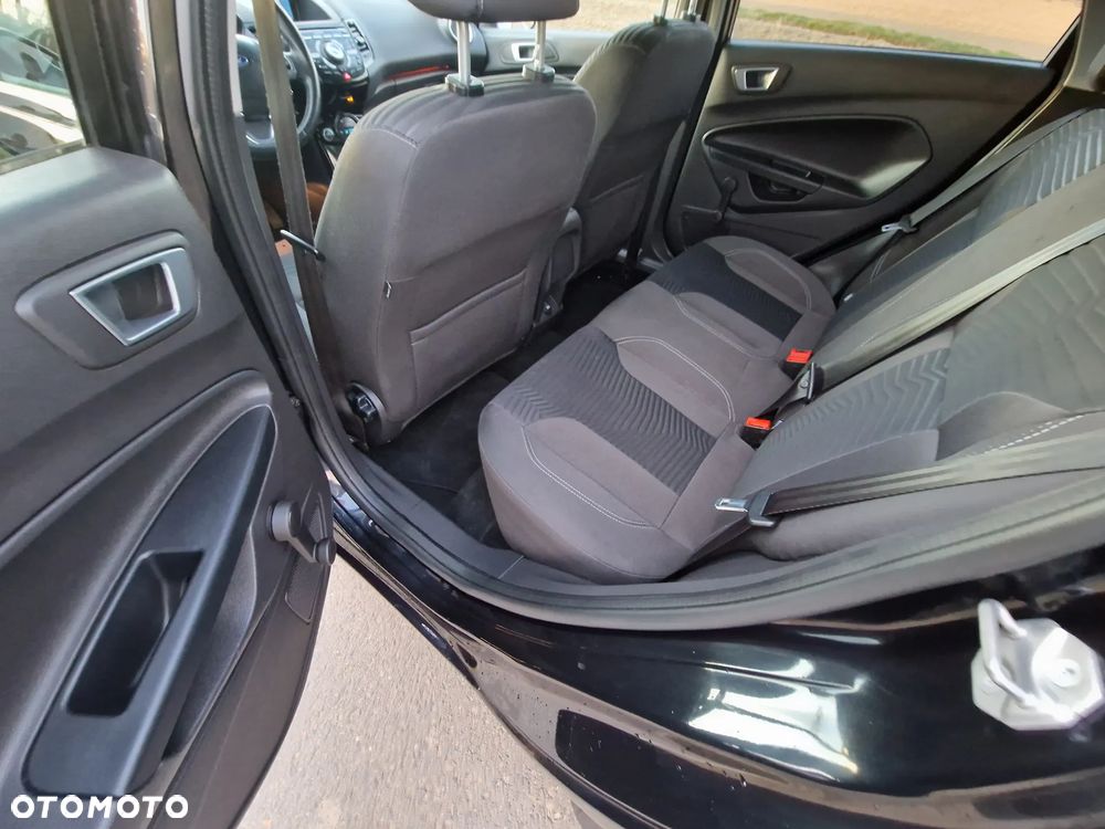 Ford Fiesta 1.0 EcoBoost Titanium - 20