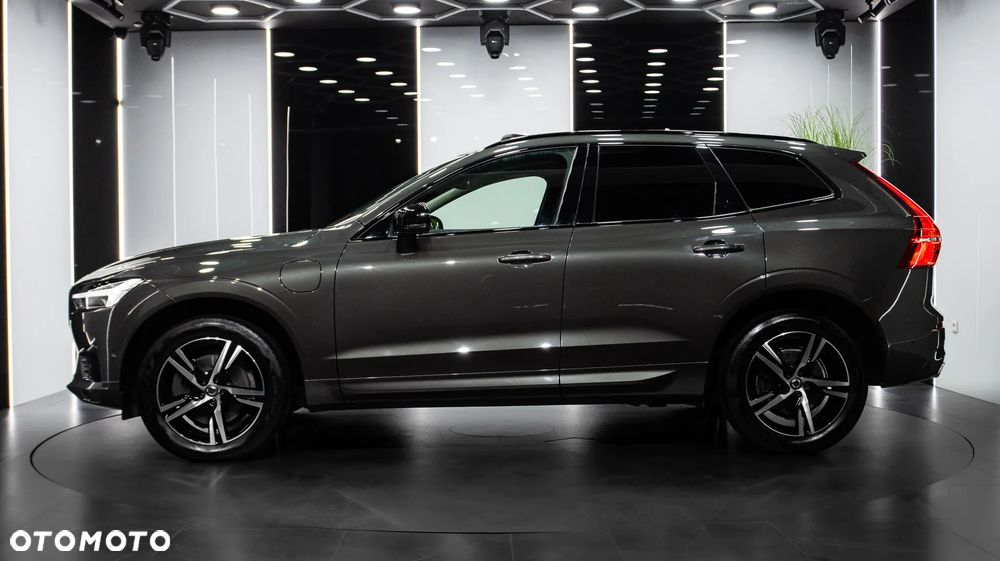 Volvo XC 60 T6 Plug-In Hybrid AWD R-Design - 6