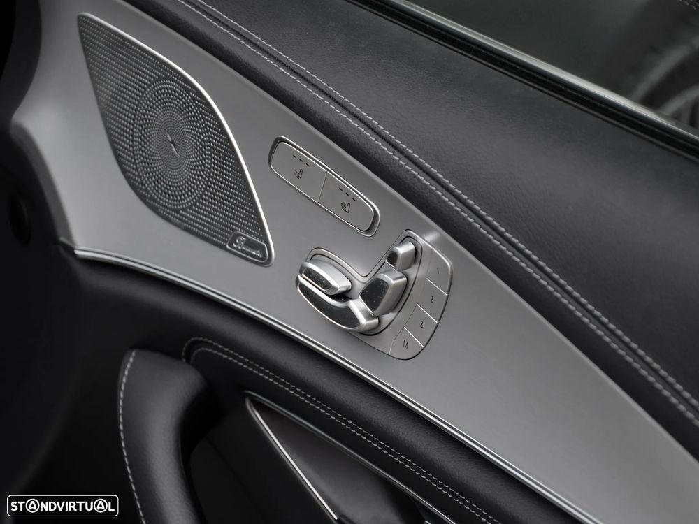 Mercedes-Benz CLS 400 d 4Matic AMG Line - 13