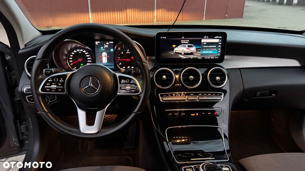 Mercedes-Benz Klasa C 200 d 9G-TRONIC Avantgarde - 25