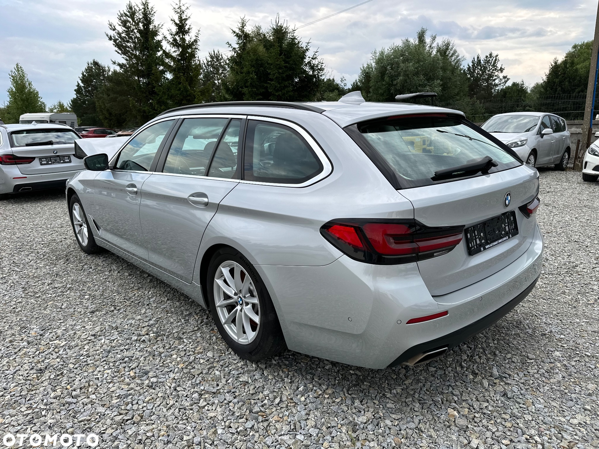 BMW Seria 5 530d Touring Luxury Line - 3