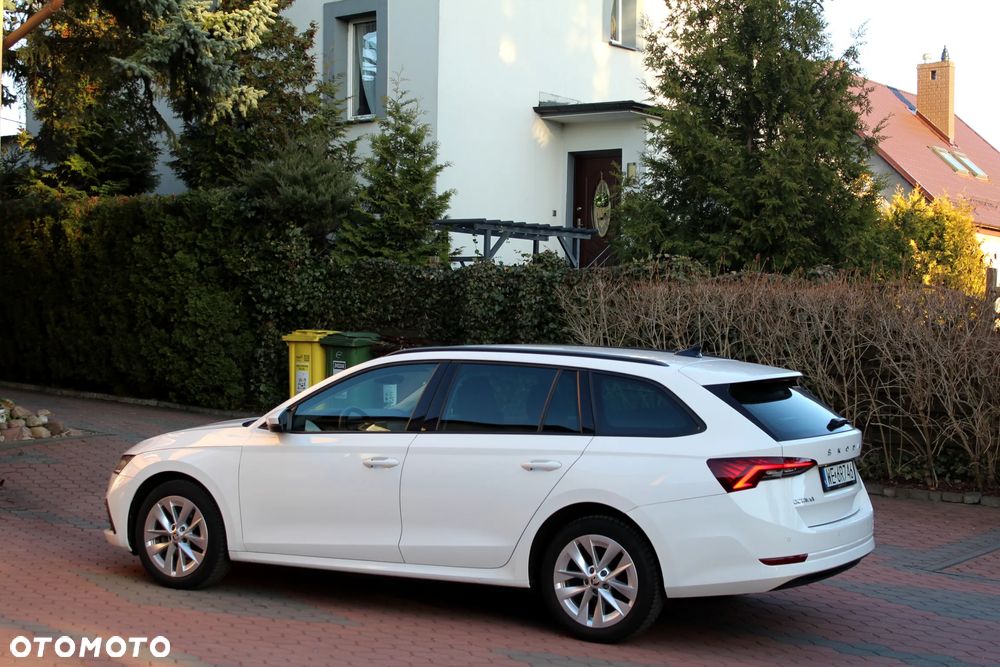Skoda Octavia 2.0 TDI Selection - 3
