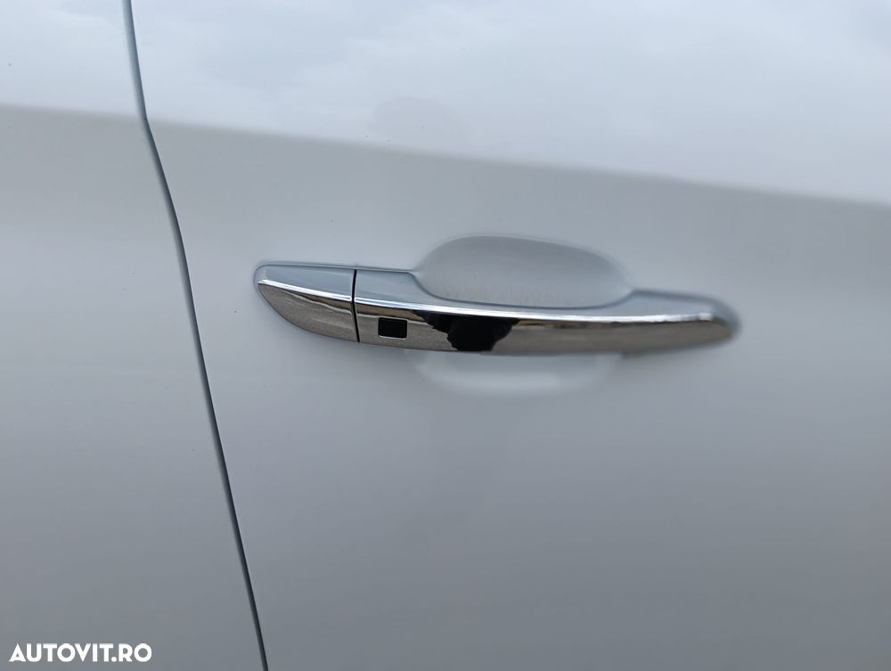 Hyundai Tucson blue 1.7 CRDi 2WD Intro Edition - 27