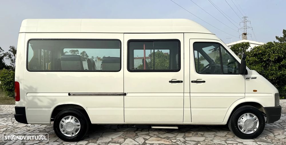 VW LT 35 2.5 TDI 9L/CADEIRA DE RODAS COM PLATAFORMA ELEVATORIA - 7