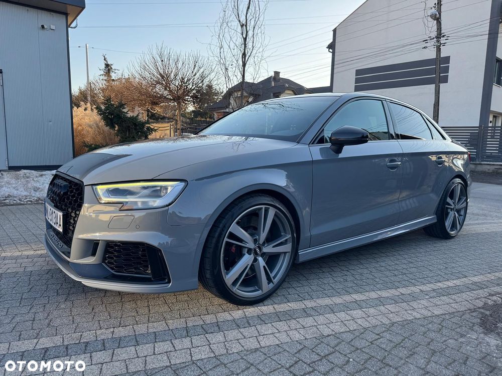 Audi RS3 Limousine 2.5 TFSI Quattro S tronic - 2