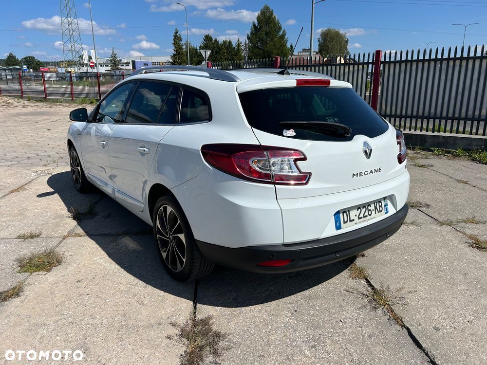Renault Megane ENERGY TCe 130 EDC BOSE EDITION - 7