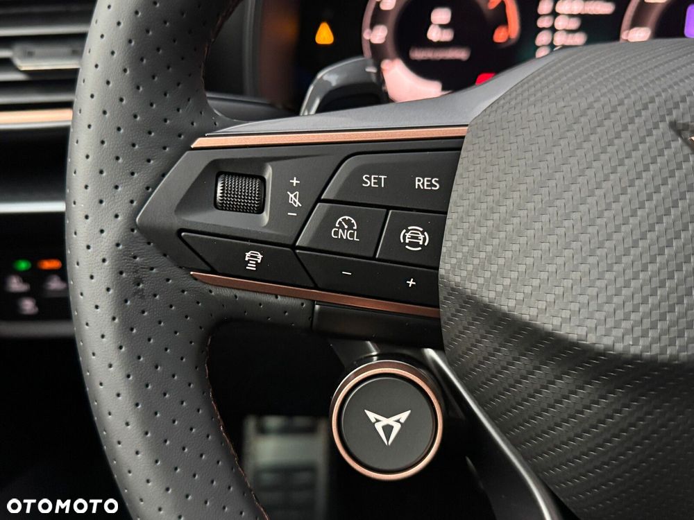 Cupra Formentor 1.5 eTSI mHEV DSG - 25