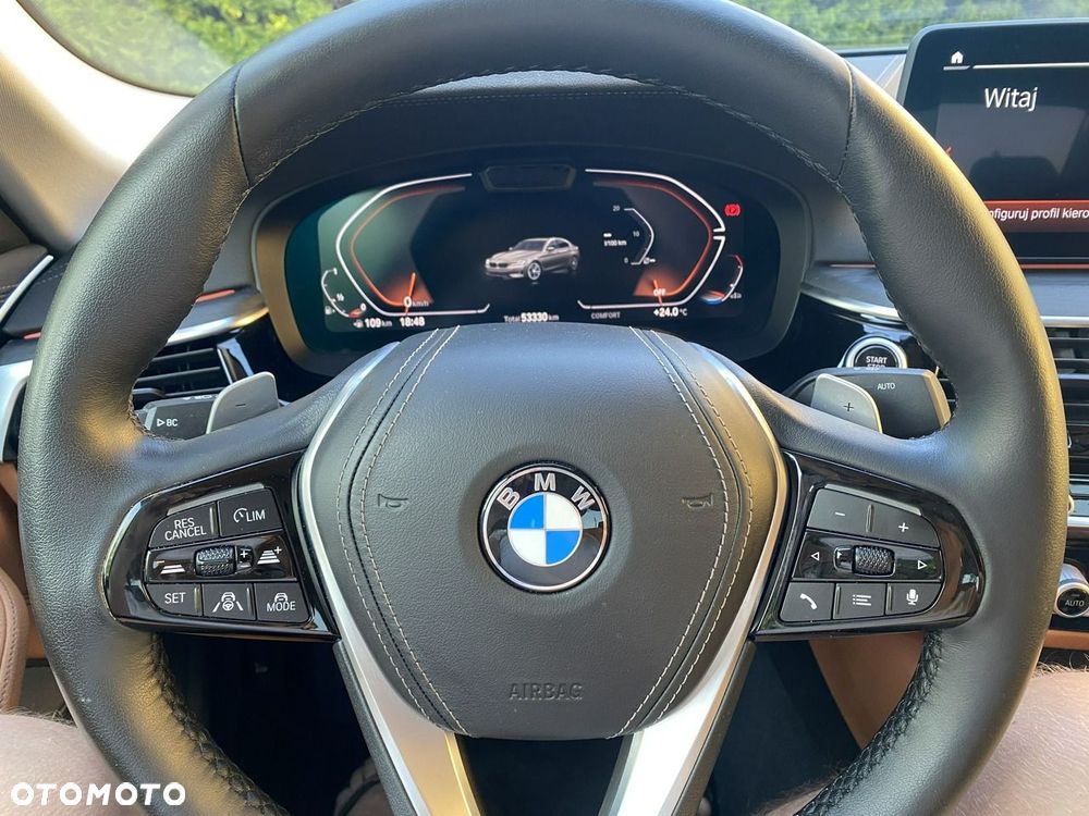 BMW Seria 5 530i xDrive mHEV Luxury Line - 18