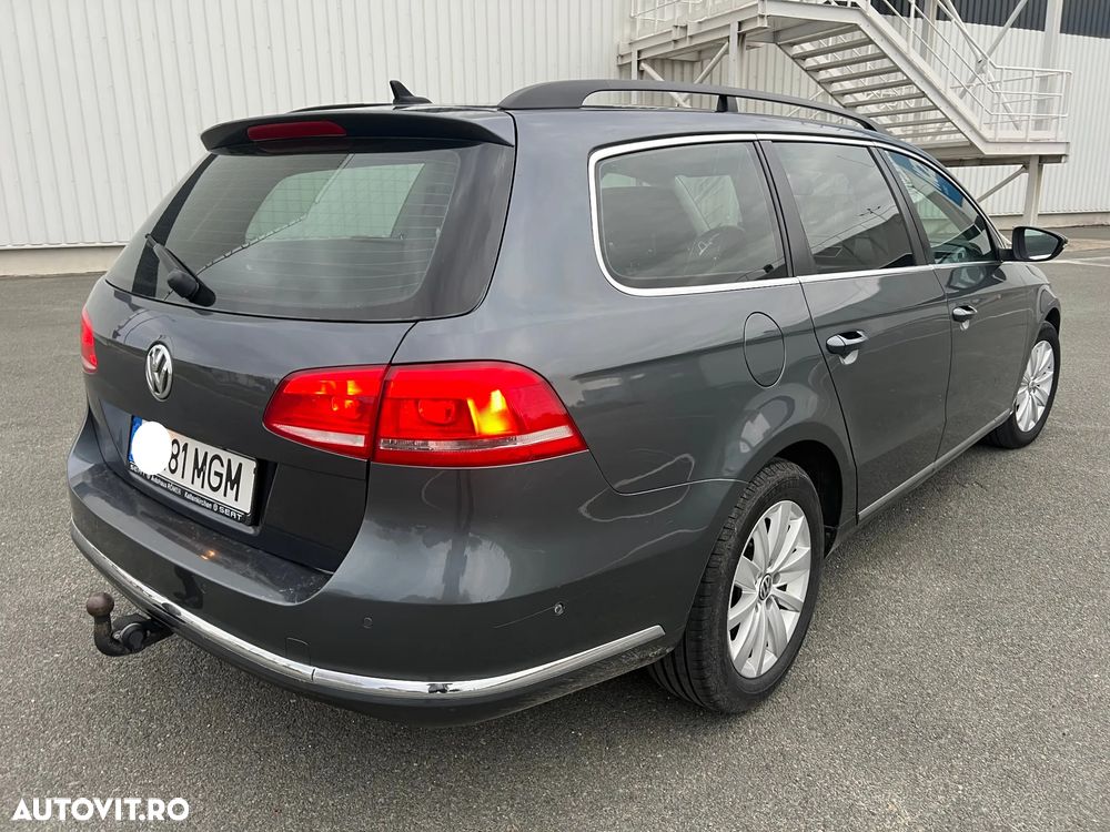 Volkswagen Passat Variant 2.0 TDI Blue TDI DSG Highline - 4