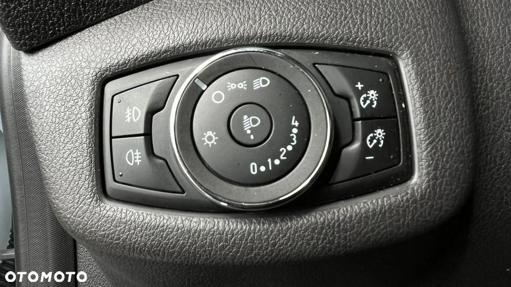 Ford Transit Connect - 29