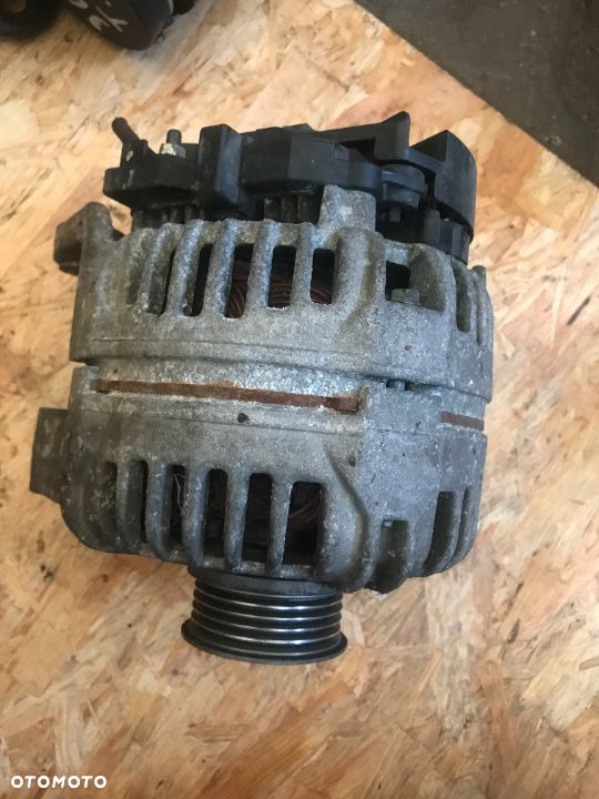 ALTERNATOR OPEL ZAFIRA ASTRA H III 13156053 - 2