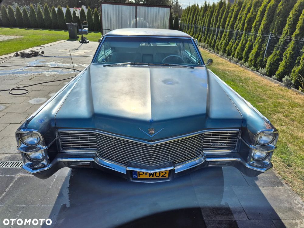Cadillac Deville - 8