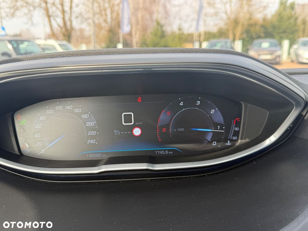 Peugeot 5008 2.0 HDi Allure 7os - 31