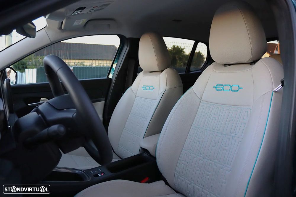 Fiat 600e 54 kWh La Prima - 16