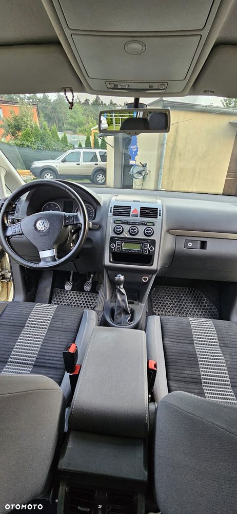 Volkswagen Touran 1.9 TDI DPF United - 14
