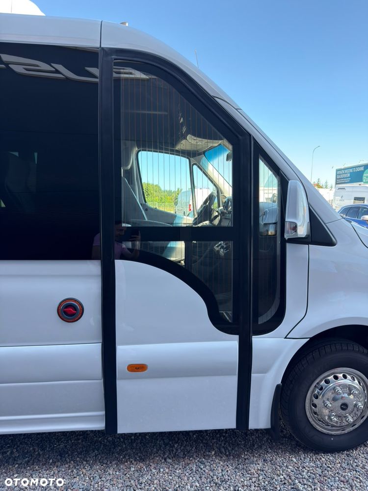 Mercedes-Benz Sprinter 519  rocznik 2026 - 14