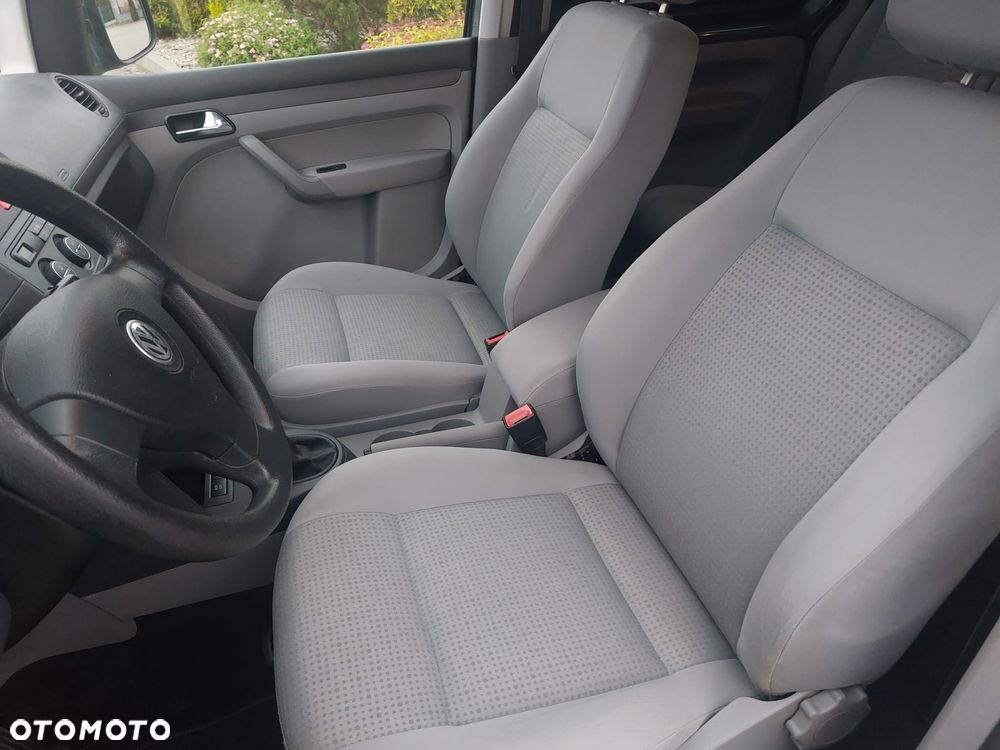 Volkswagen Caddy 1.6 Life Style Edition (5-Si.) - 24