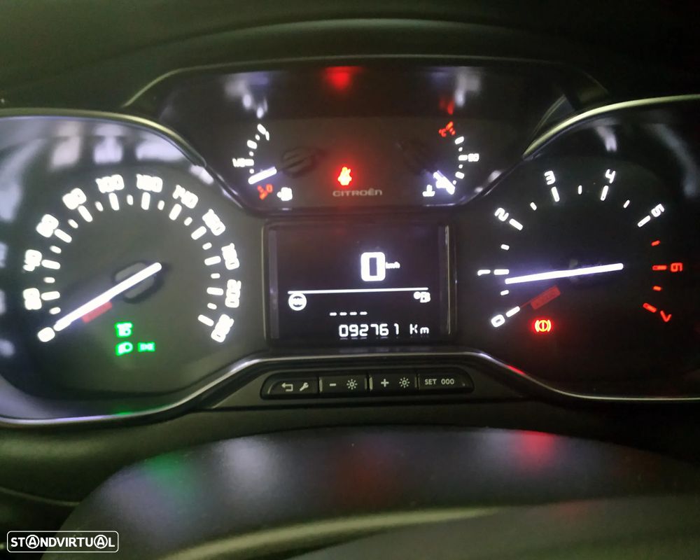 Citroën C3 1.2 PureTech Shine - 20