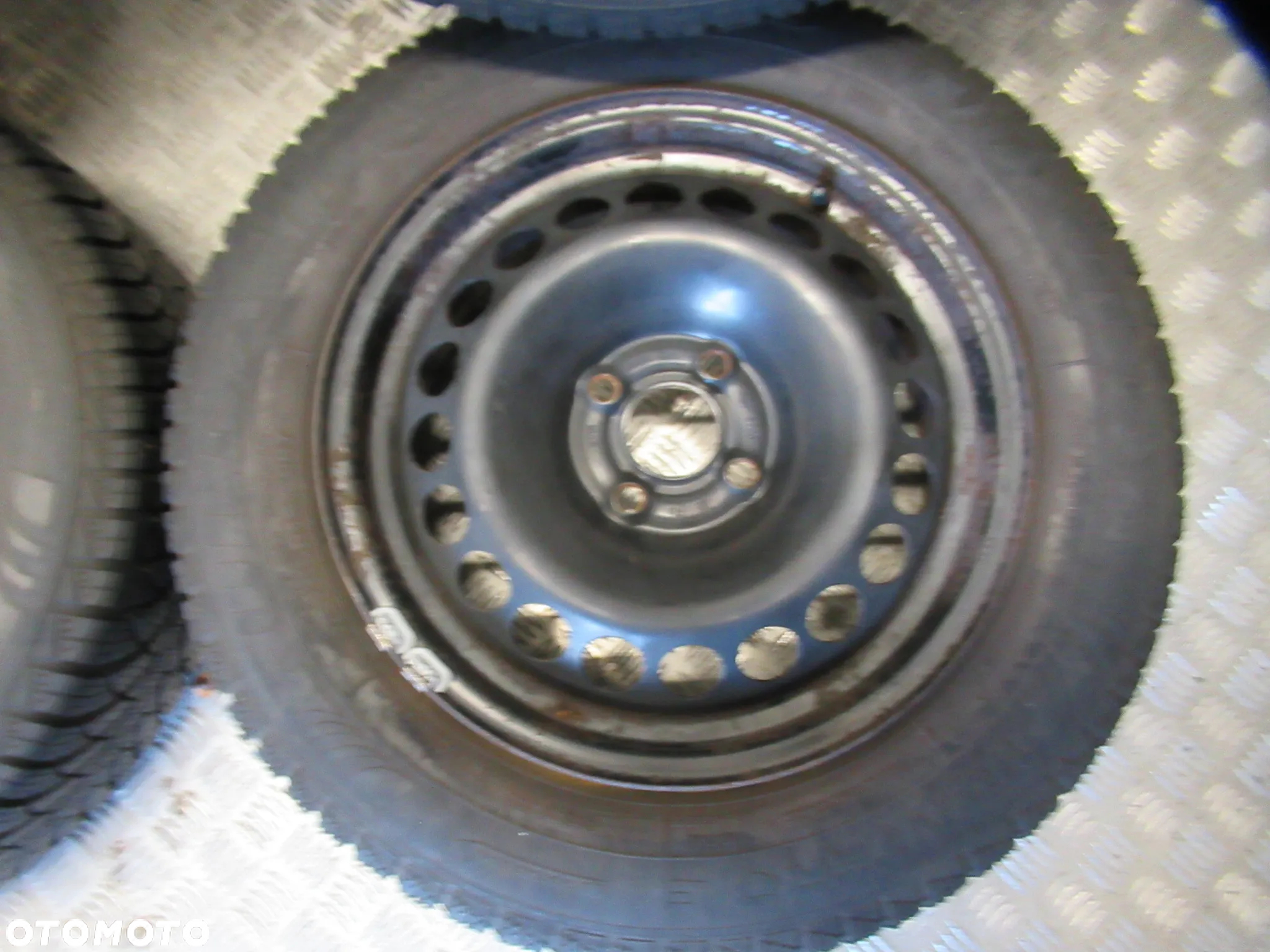 Koła Opel Adam Corsa D E Meriva 6Jx15 et39 4x100 zima 7,5mm CZUJNIKI - 8