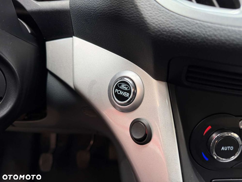 Ford C-MAX - 25