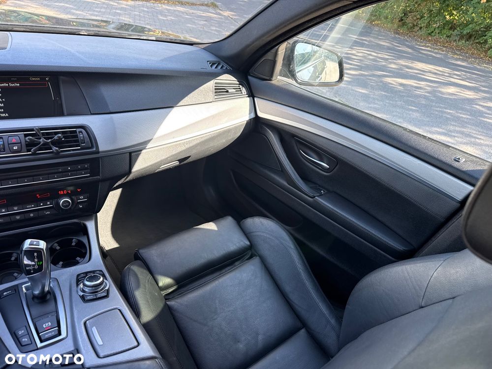 BMW Seria 5 530d xDrive - 8