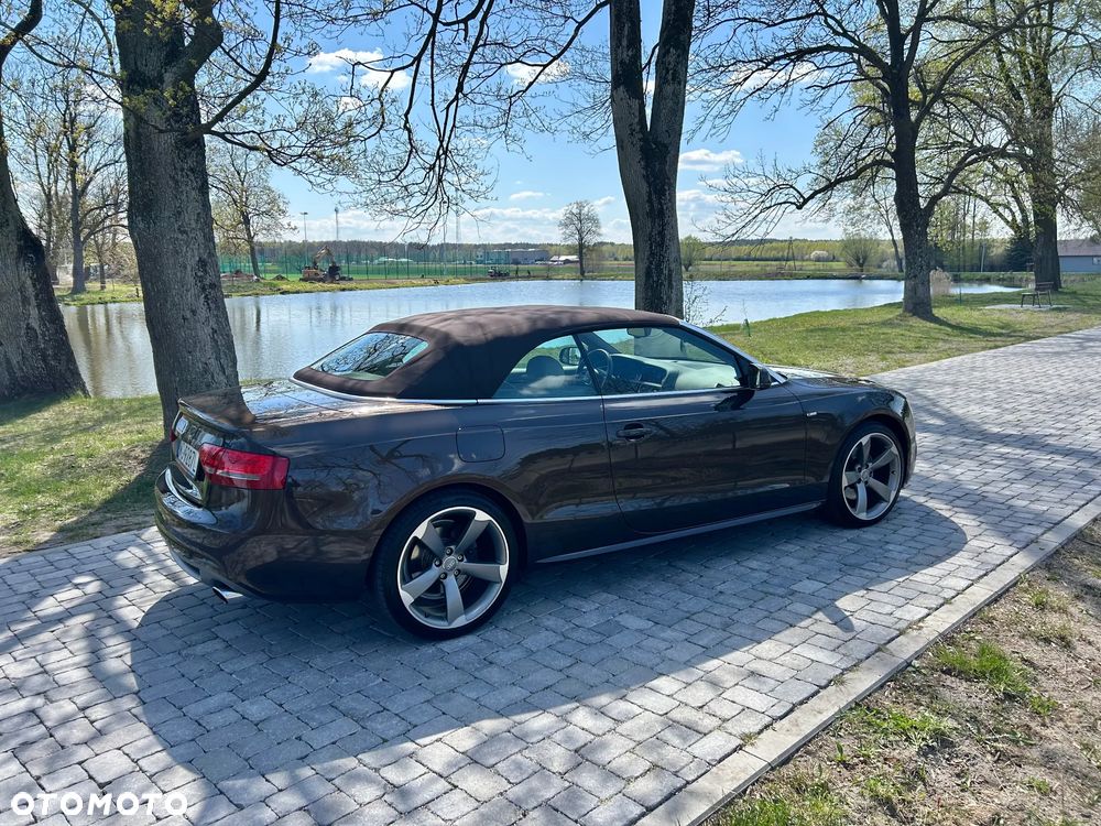 Audi A5 Cabrio 2011 photo 5