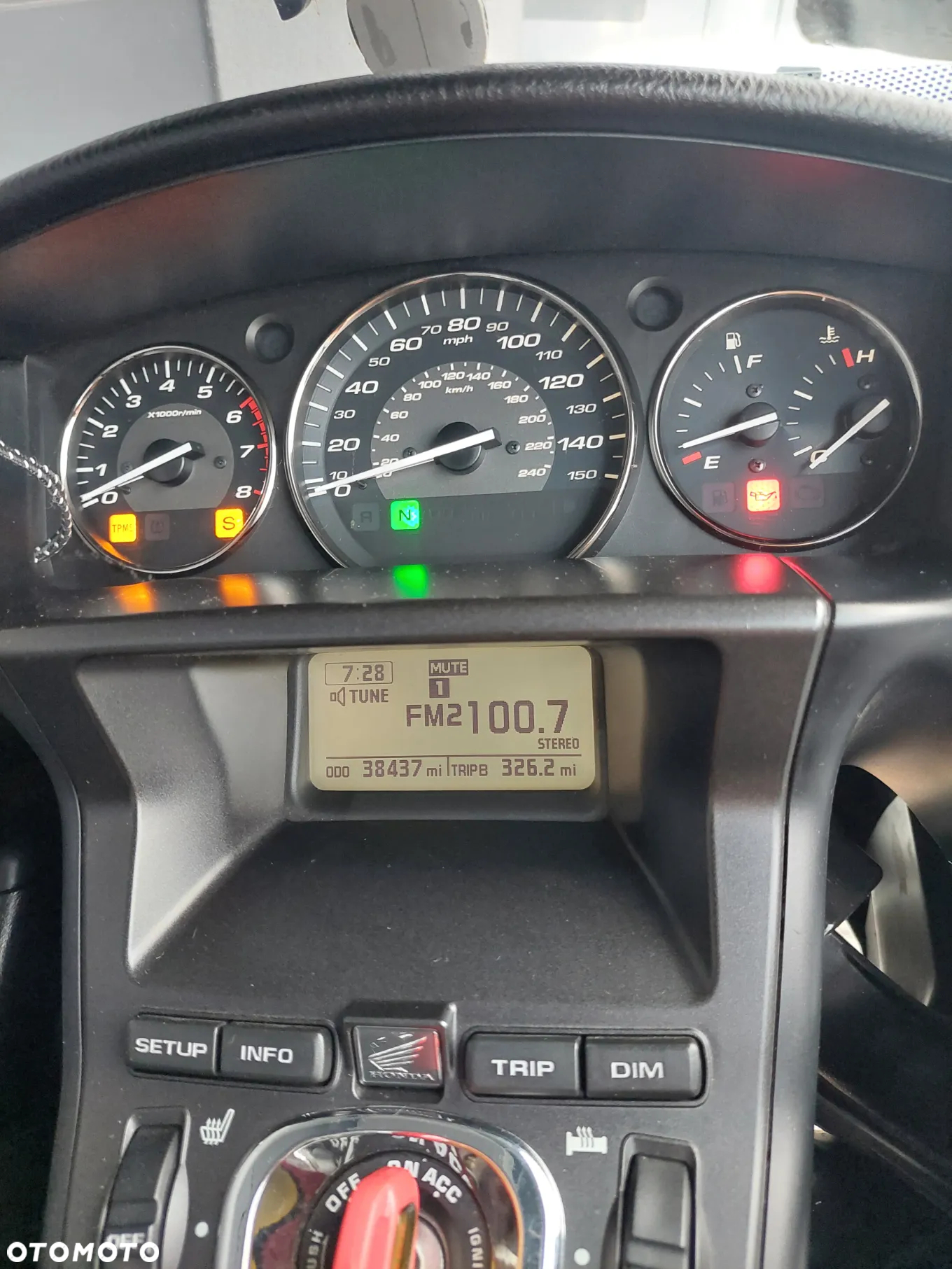 Honda GL - 12