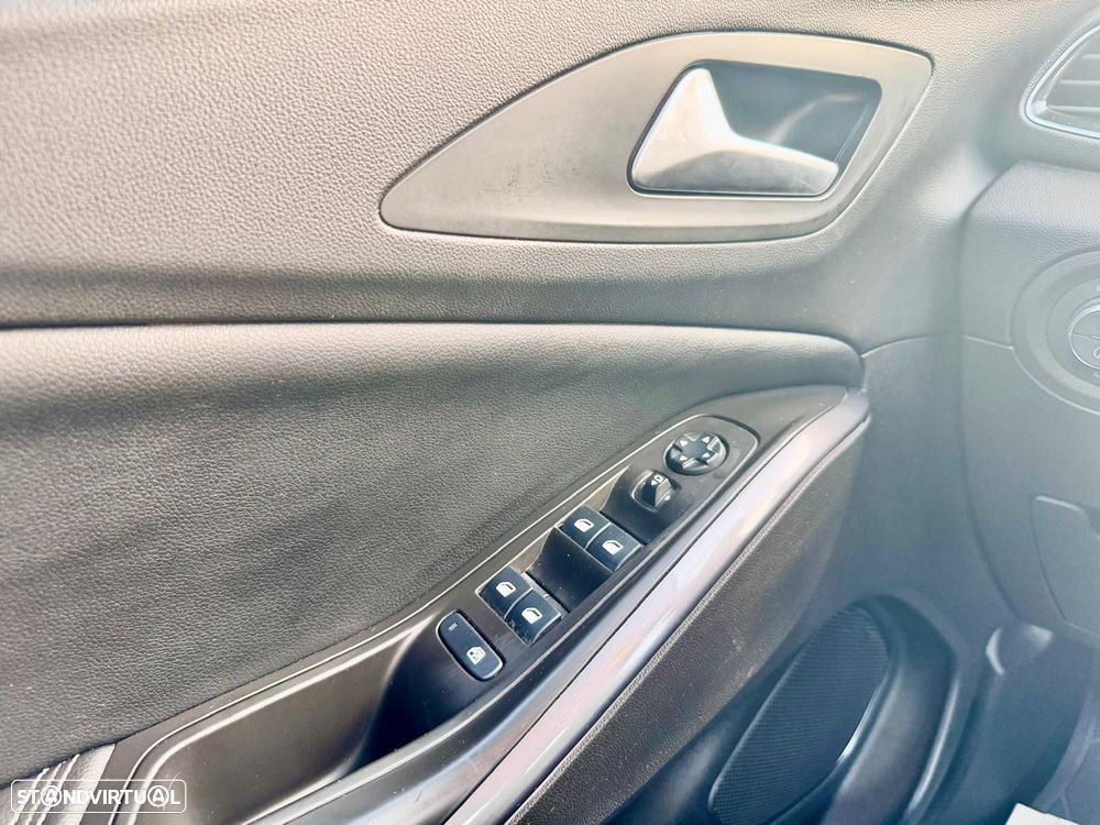 Opel Grandland X 1.2 T Business Edition - 17